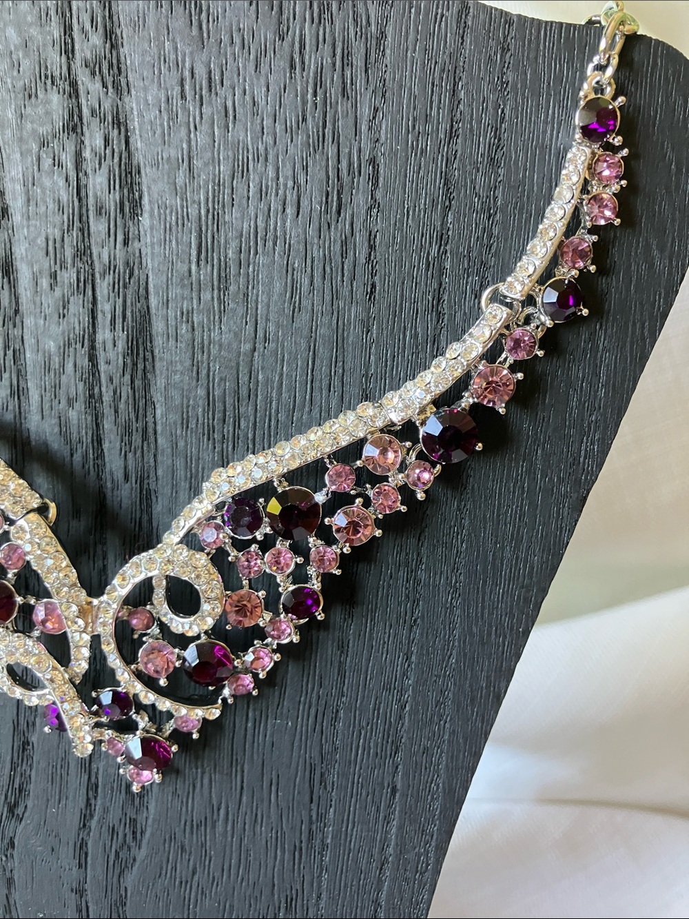 Profits for Poppi822 - Statement Necklace - Picture 4 of 4